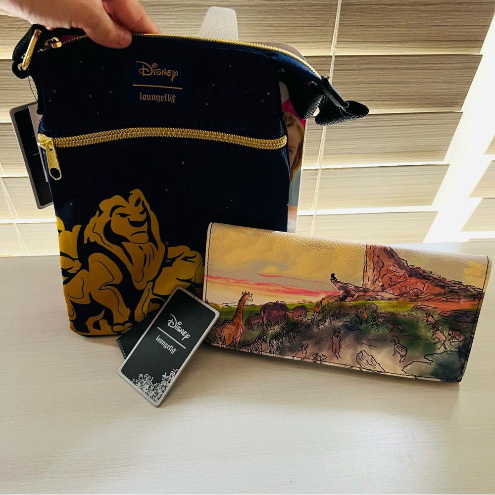 DISNEY LION KING CROSSBODY BAG & WALLET - NWT